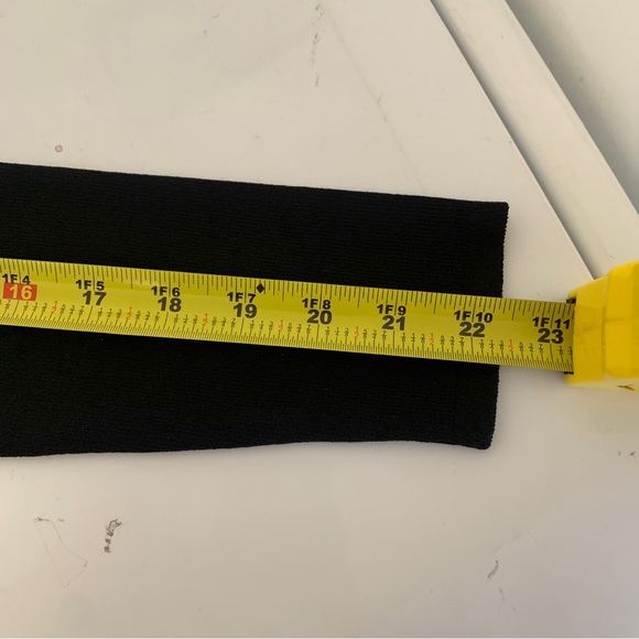 VTG Joseph A Appliqué Design Black Floral Cardigan Top Viscose Mohair Blend M - Picture 11 of 11